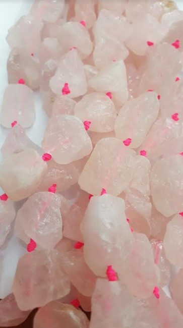 Cuarzo Rosa roca irregular