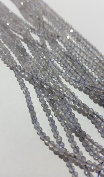 Labradorita bolita facetada 2mm
