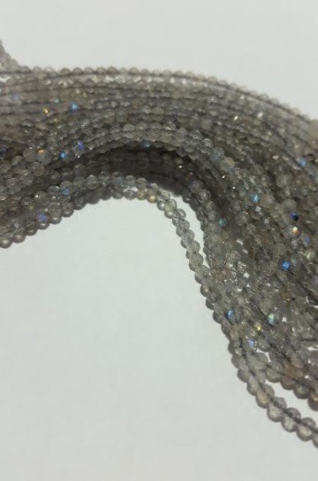 Labradorita bolita facetada 2.5mm