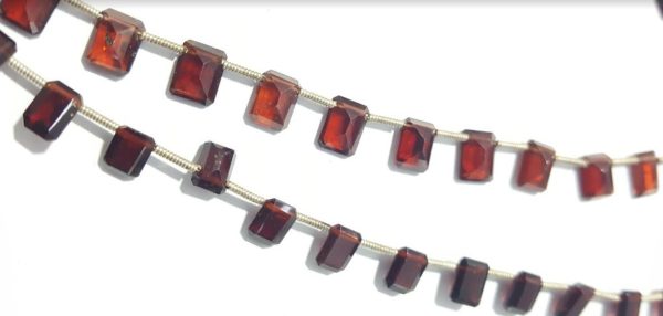 Granate rectangular facetado 7x5x4 mm