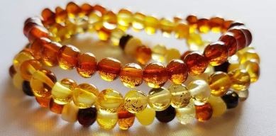 COLLAR AMBAR COLOR CHERRY