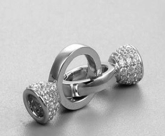 BROCHE ARGOLLAS CON CASQUILLAS CON CIRCONES